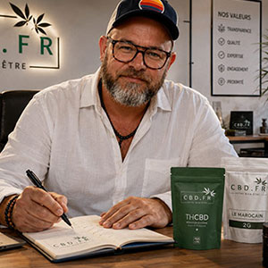 Julien Cordobes, Gründer von cbd.fr und CBD-Experte